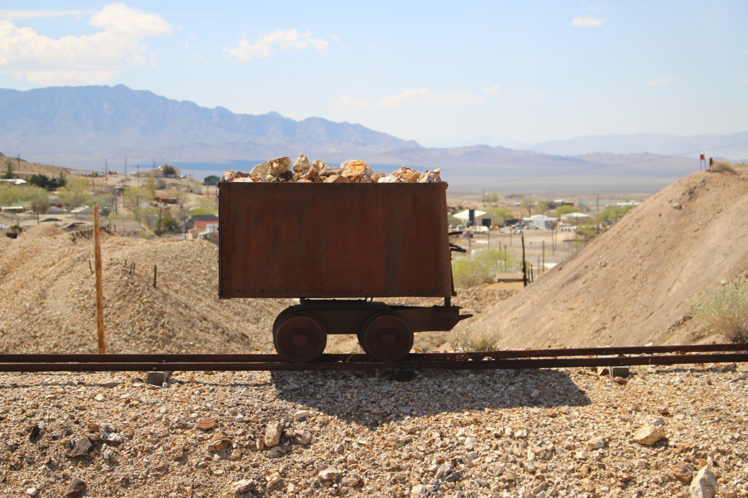 Tonopah - Sharing Horizons