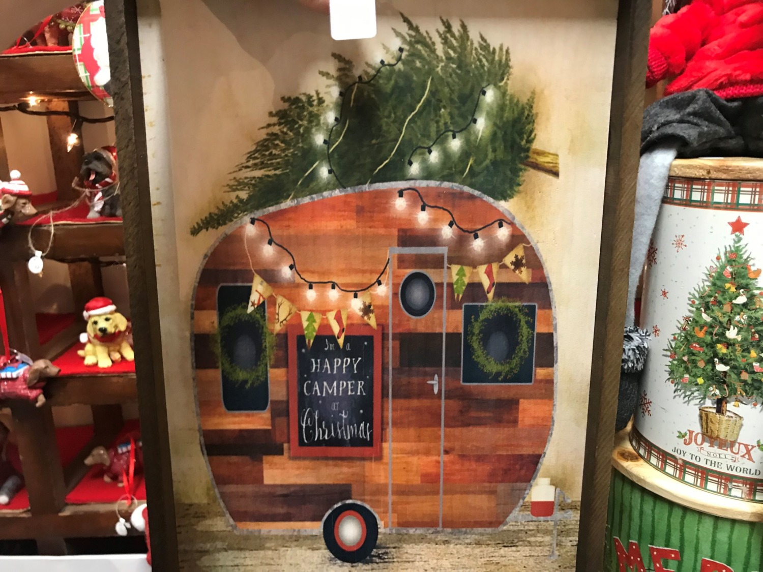 Christmas Shop in Chalk Hill, Pennsylvania Sharing Horizons