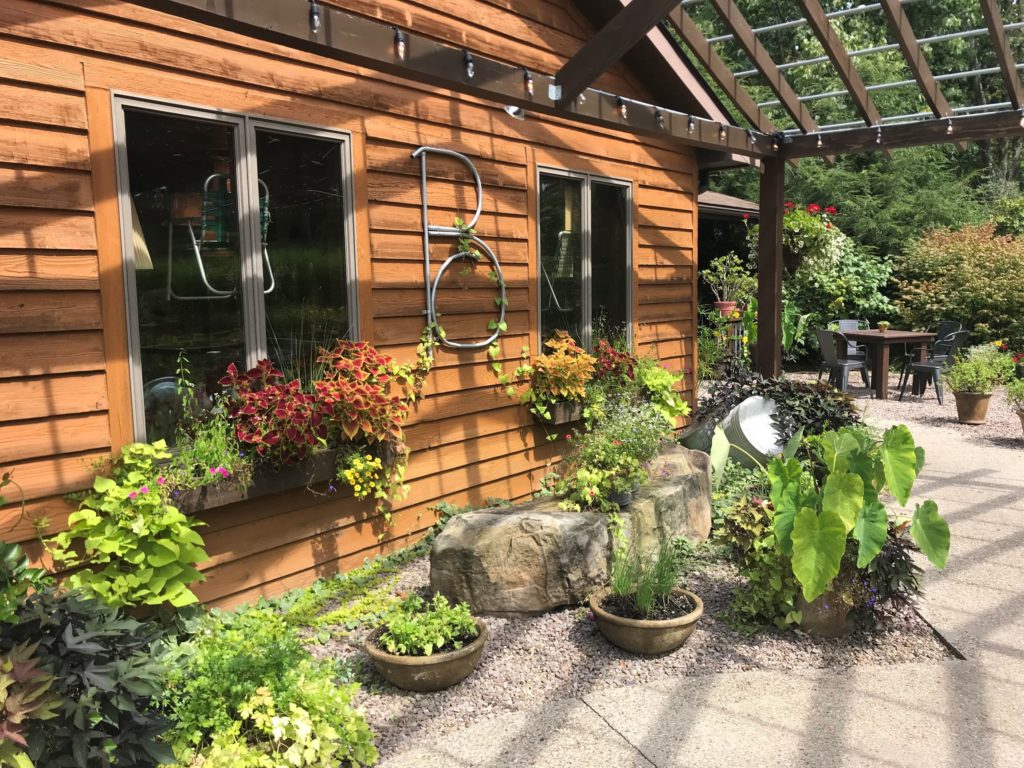 Bittersweet Cafe in Farmington, Pennsylvania Sharing Horizons